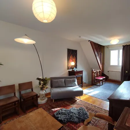 Authentic House 2 Maisons 1 Ideale Pour Groupes, Capacite 30 Personnes Париж