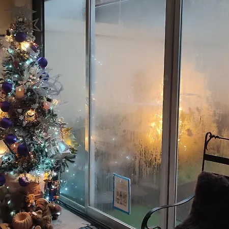 Authentic House 2 Maisons 1 Ideale Pour Groupes, Capacite 30 Personnes Дом отдыха