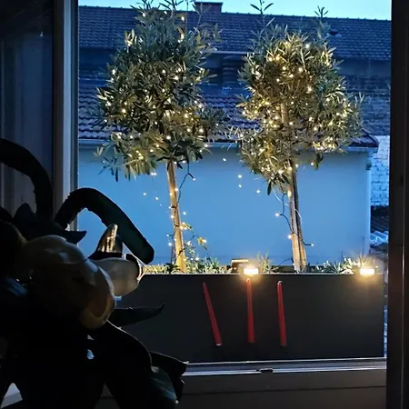 Authentic House 2 Maisons 1 Ideale Pour Groupes, Capacite 30 Personnes *