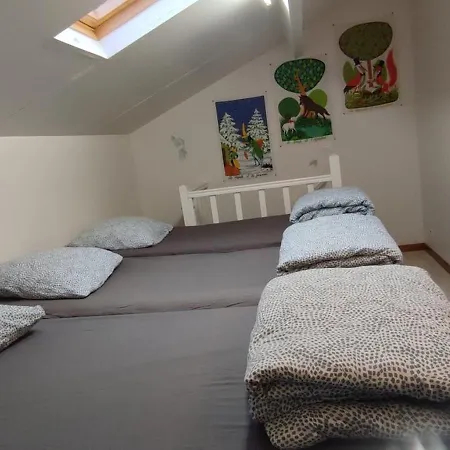 Authentic House 2 Maisons 1 Ideale Pour Groupes, Capacite 30 Personnes 別荘