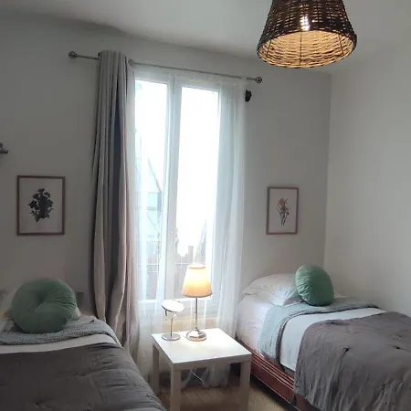 Authentic House 2 Maisons 1 Ideale Pour Groupes, Capacite 30 Personnes
