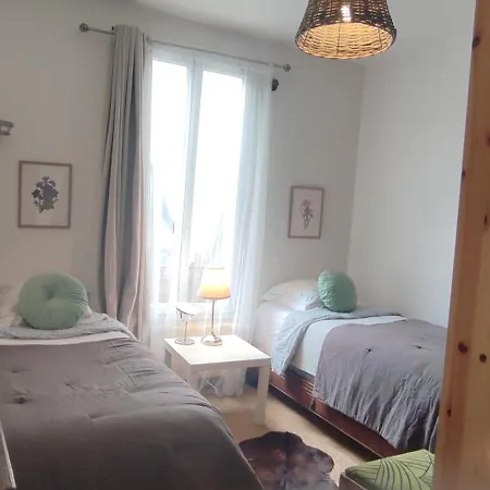 別荘 Authentic House 2 Maisons 1 Ideale Pour Groupes, Capacite 30 Personnes *