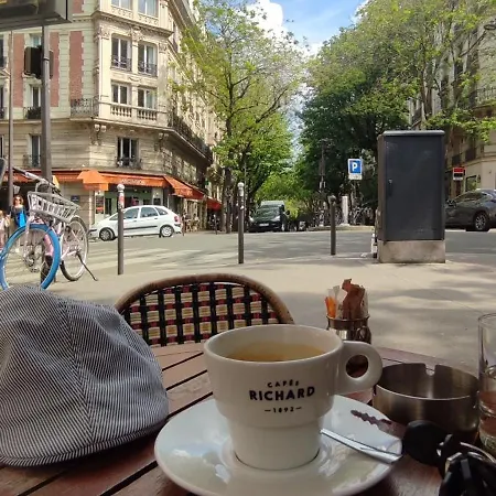 Σπίτι διακοπών Authentic House Metro 7 Pierre Et Marie Curie *