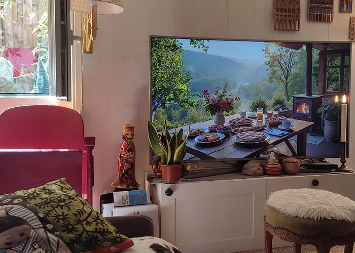 Authentic House 2 Maisons 1 Ideale Pour Groupes, Capacite 30 Personnes