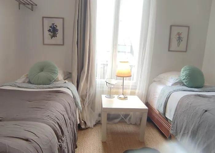 Ferienhaus Authentic House 2 Maisons 1 Ideale Pour Groupes, Capacite 30 Personnes
